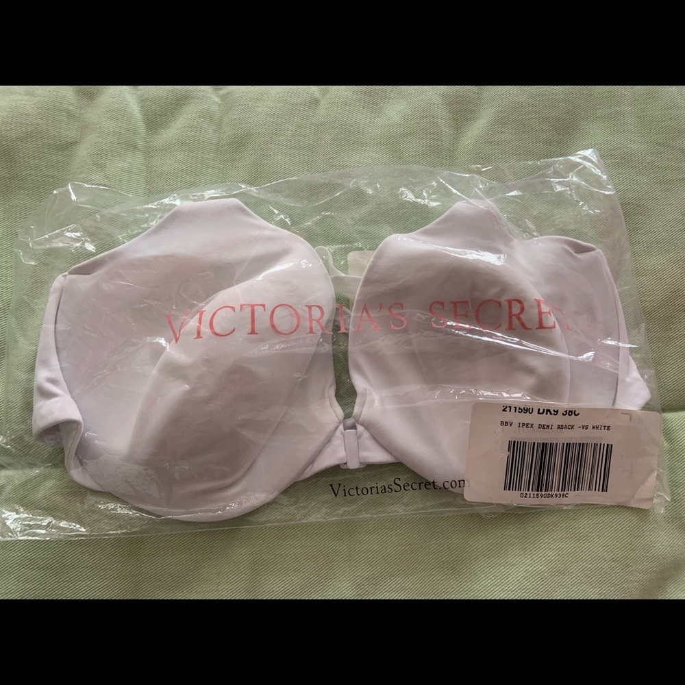 Victoria’s Secret racerback bra